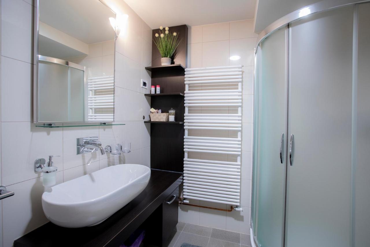 Apartments Trio كْرانْيِسكا غورا المظهر الخارجي الصورة