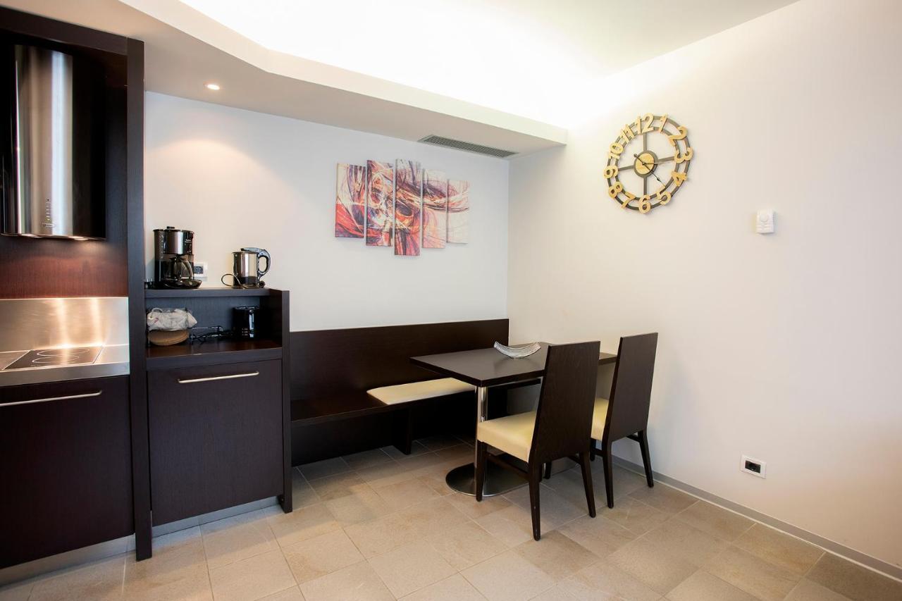 Apartments Trio كْرانْيِسكا غورا المظهر الخارجي الصورة